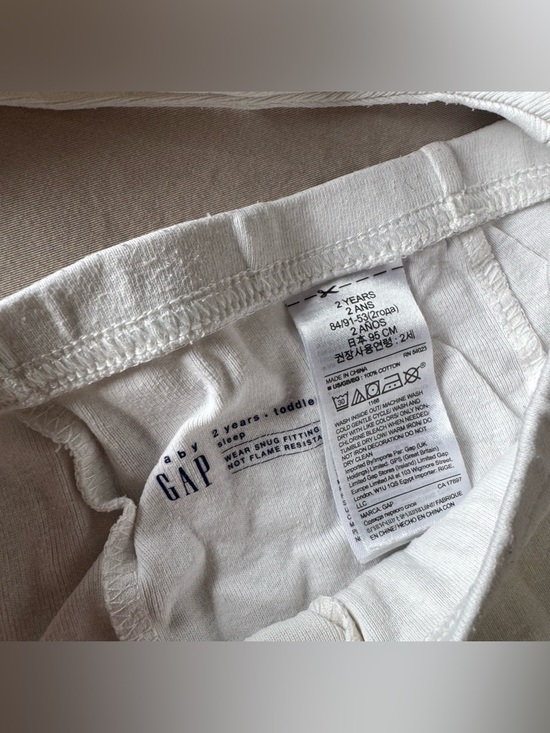 Baby Gap PJ’s - 2 Years Toddler - Astronaut - Picture 4 of 8